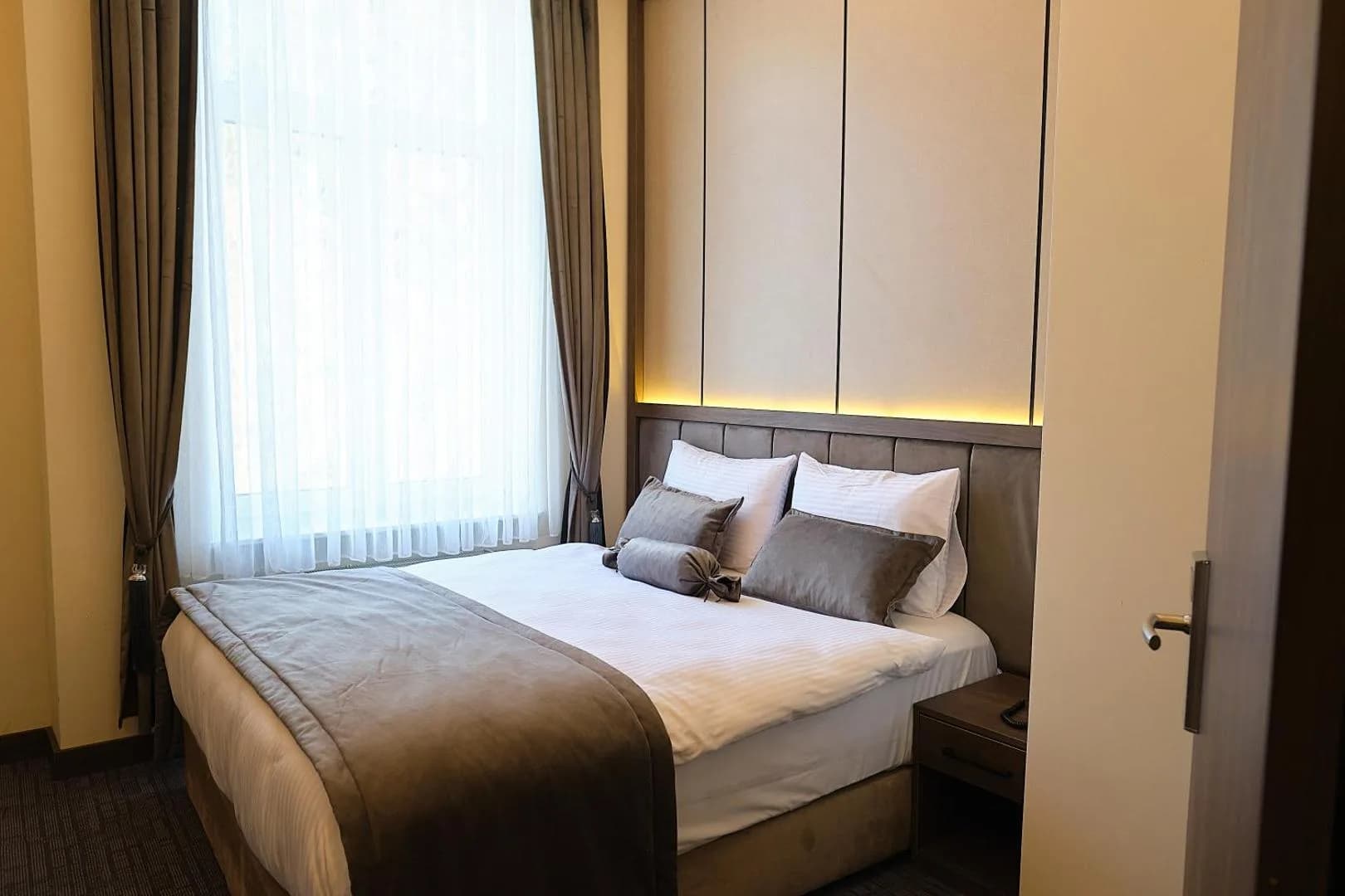 Dreibettzimmer (207) – Doppelbett